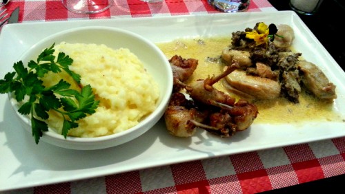 Fricassee_de_filets_et_cuisses_de_caille_flambees-restaurant-midinette